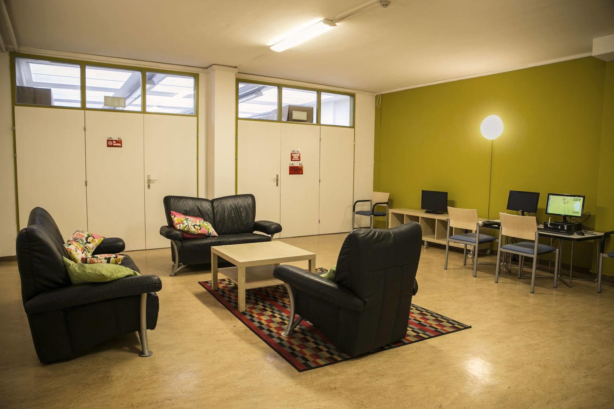 Alibi Hostel Vienna Exterior photo